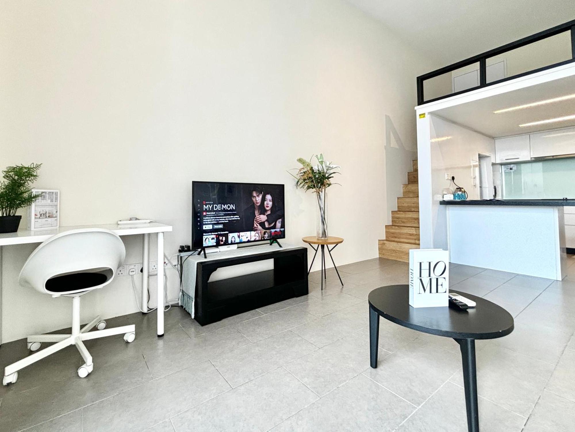 Aparthotel Lynhomes 19 The Establishment Bangsar Kl Sentral Modern Loft Kuala Lumpur
